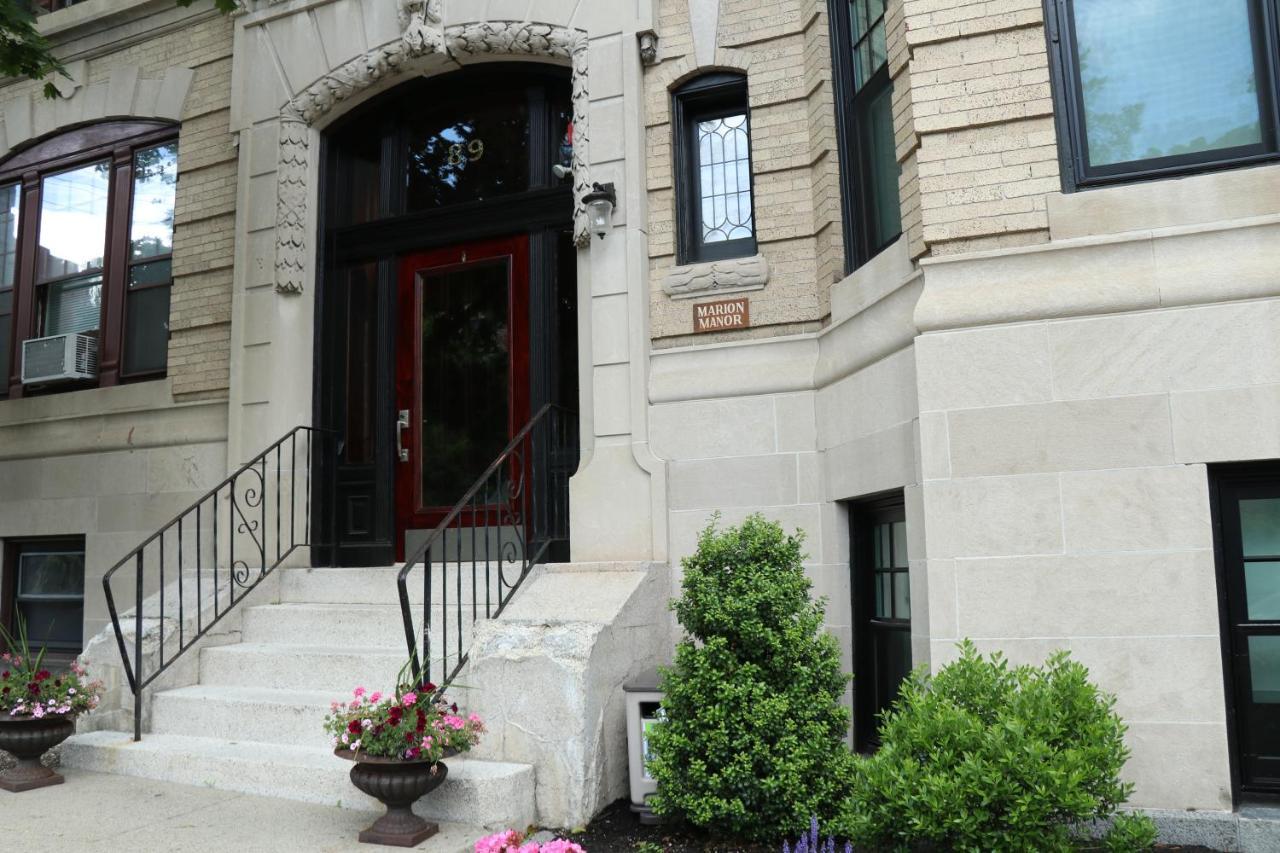 A Stylish Stay W/ A Queen Bed, Heated Floors.. #28 Brookline Exterior photo